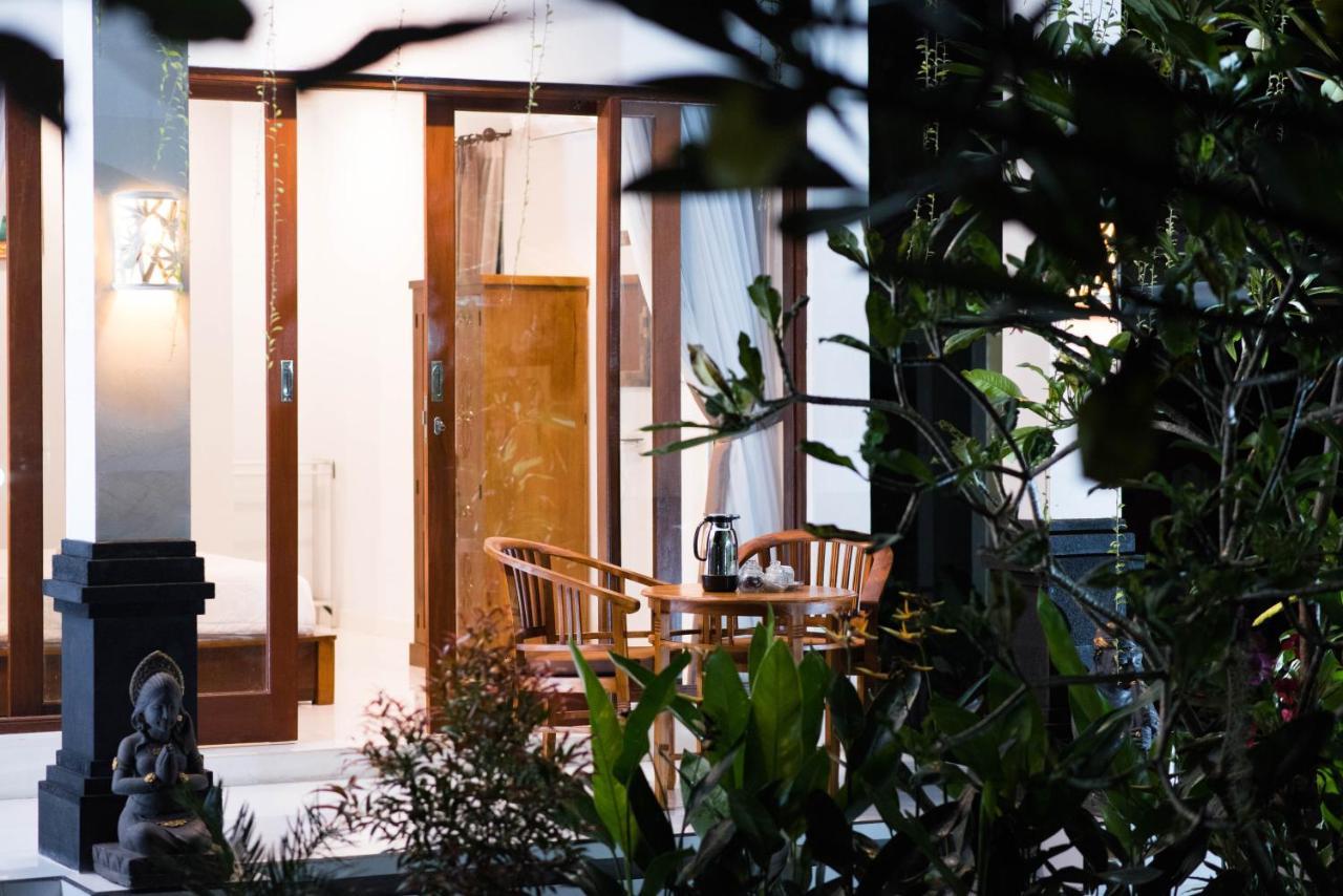 Suntari Homestay อูบุด ภายนอก รูปภาพ
