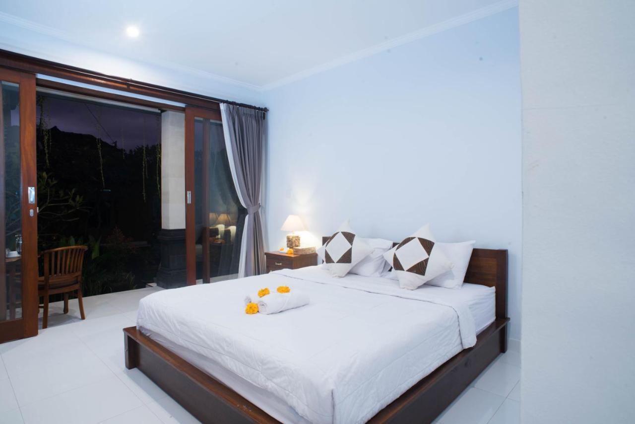 Suntari Homestay อูบุด ภายนอก รูปภาพ