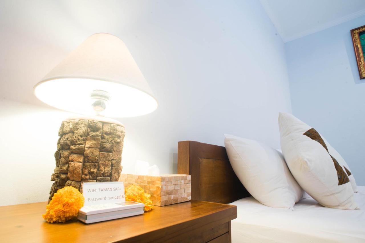 Suntari Homestay อูบุด ภายนอก รูปภาพ